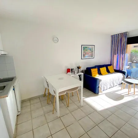 Apartment Avec Piscine A 5min De La